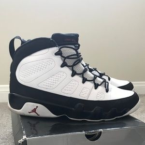 Air Jordan 9 Retro